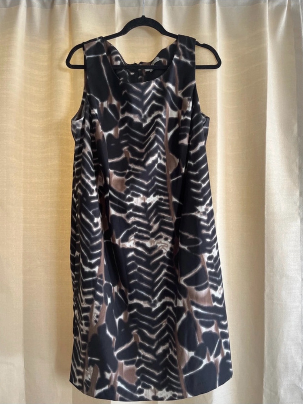 dressbarn Black, Brown and White Sleeveless Printed Midi Dress